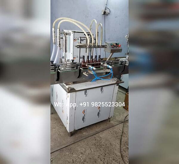 Liquid Bottle Filling Machine